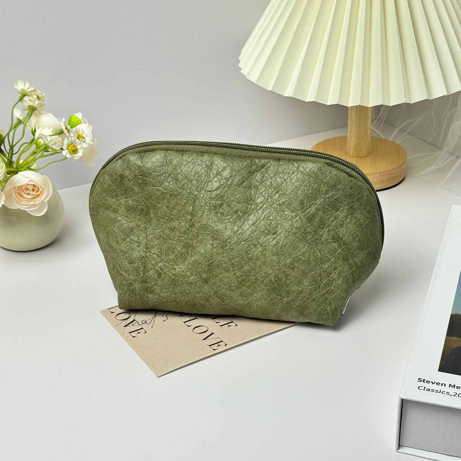 Borsa da viaggio di carta a forma di conchiglia